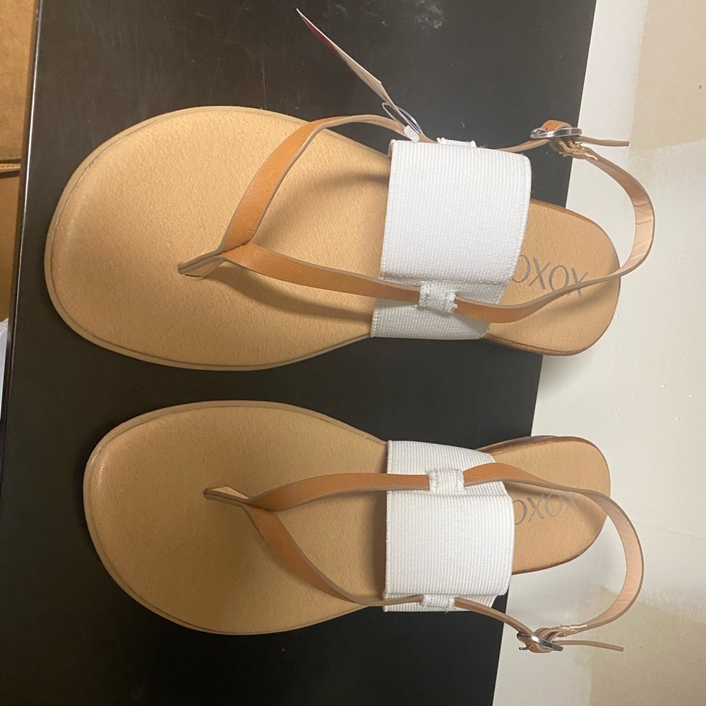 XOXO sandal